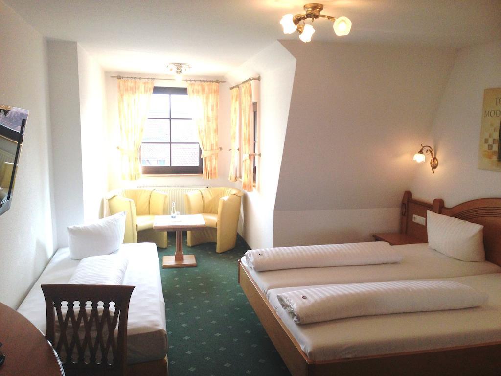 Hotel Ochsen Friesenheim  Chambre photo